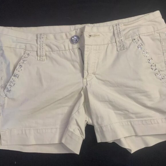 BKE Molly Womens Beige Embellished Booty Shorts Size 27 Rhinestone Pocket Detail - Picture 1 of 7